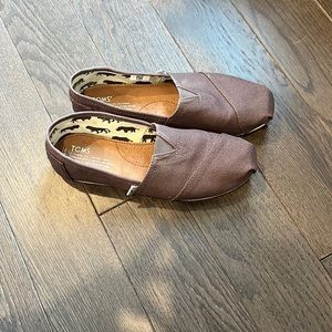 Grey cotton canvas toms